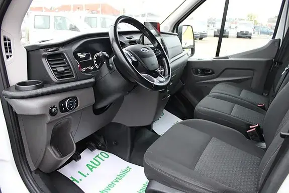 Ford Transit 350 L3 Van 2022 photo 4
