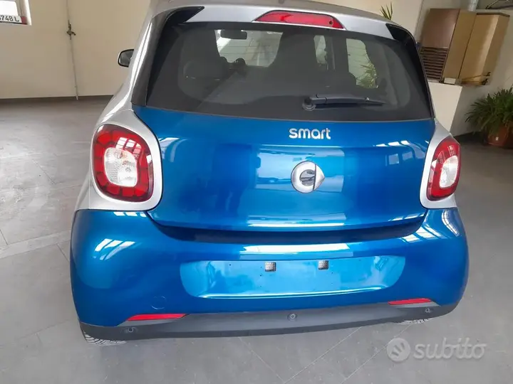 Smart Forfour 2016 photo 4