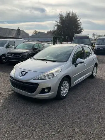 Peugeot 207 2013 photo 2