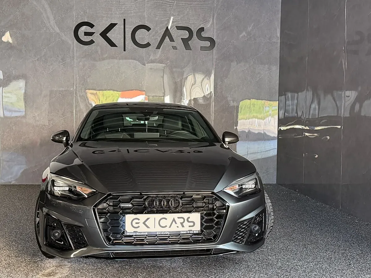 Audi A5 2023 photo 2