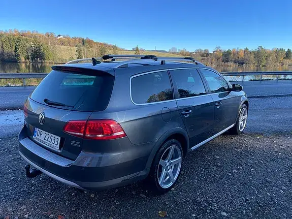 Volkswagen Passat 2013 photo 3