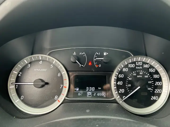 Nissan Sentra 2014 photo 2