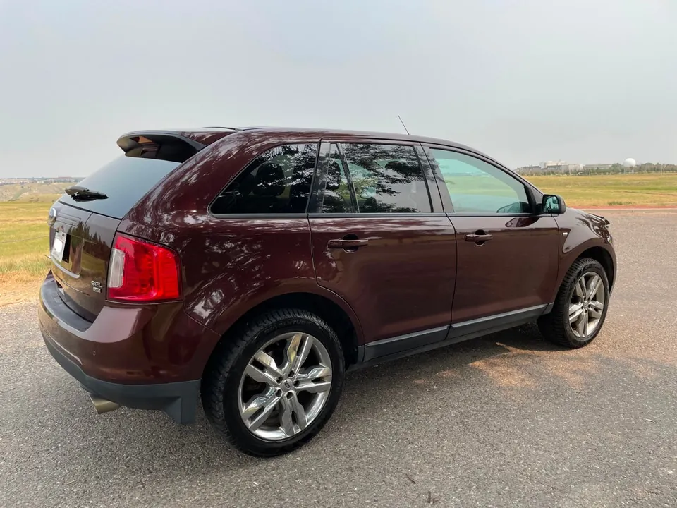 Ford Edge 2010 photo 4