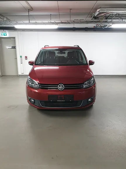 Volkswagen Touran 2015 photo 4
