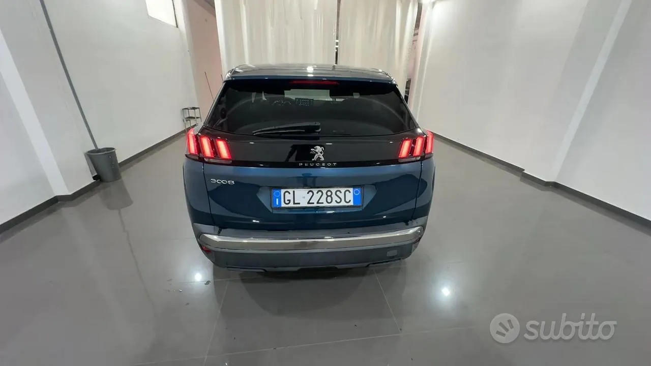 Peugeot 3008 2022 photo 5