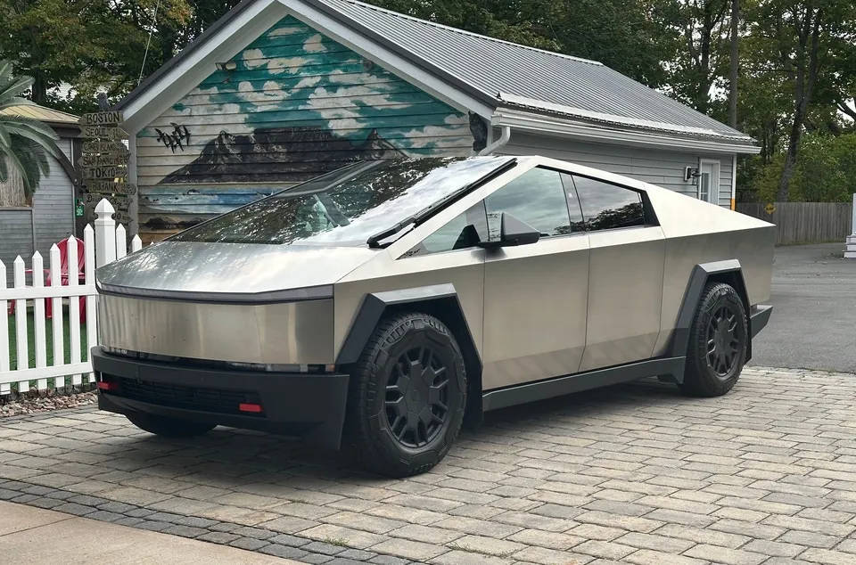 Tesla Cybertruck