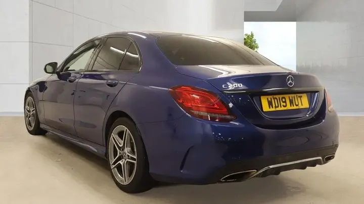 Mercedes-Benz C-Class 2019 photo 4