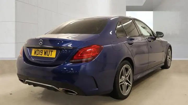 Mercedes-Benz C-Class 2019 photo 5
