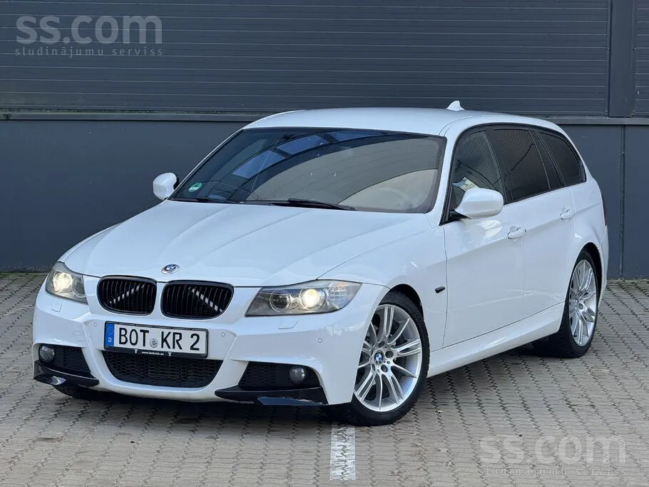 BMW 320D 2010 photo 3