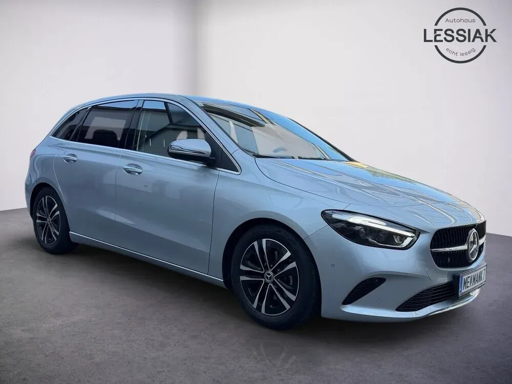 Mercedes-Benz B-Class 2026 photo 2