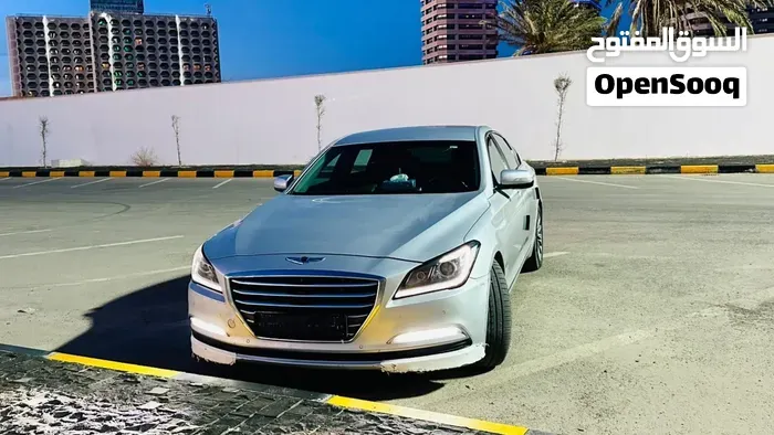 Genesis G80 2016 photo 2