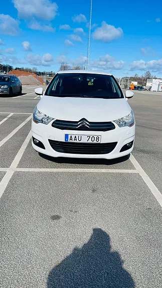 Citroen C4 2012 photo 4