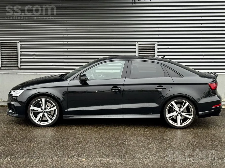 Audi Rs3 2019 photo 2