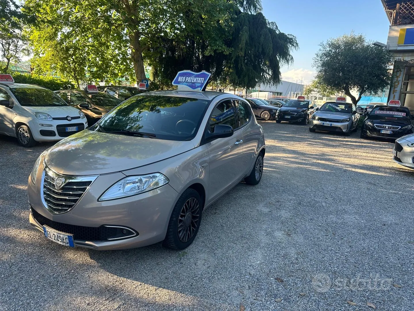 Lancia Ypsilon 2013 photo 2