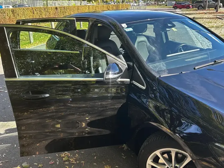 Mercedes-Benz B-Class 2020 photo 3