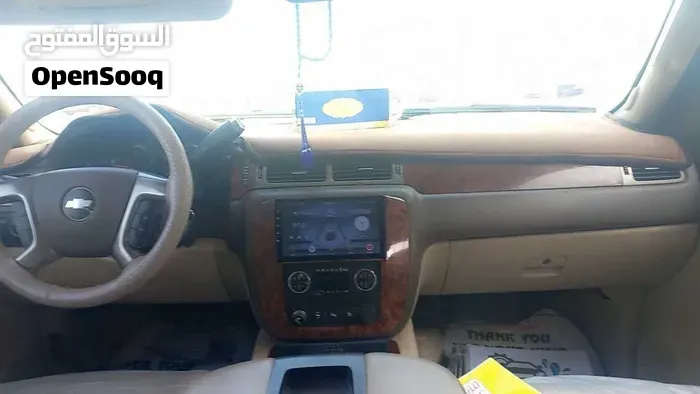 Chevrolet Tahoe 2009 photo 2