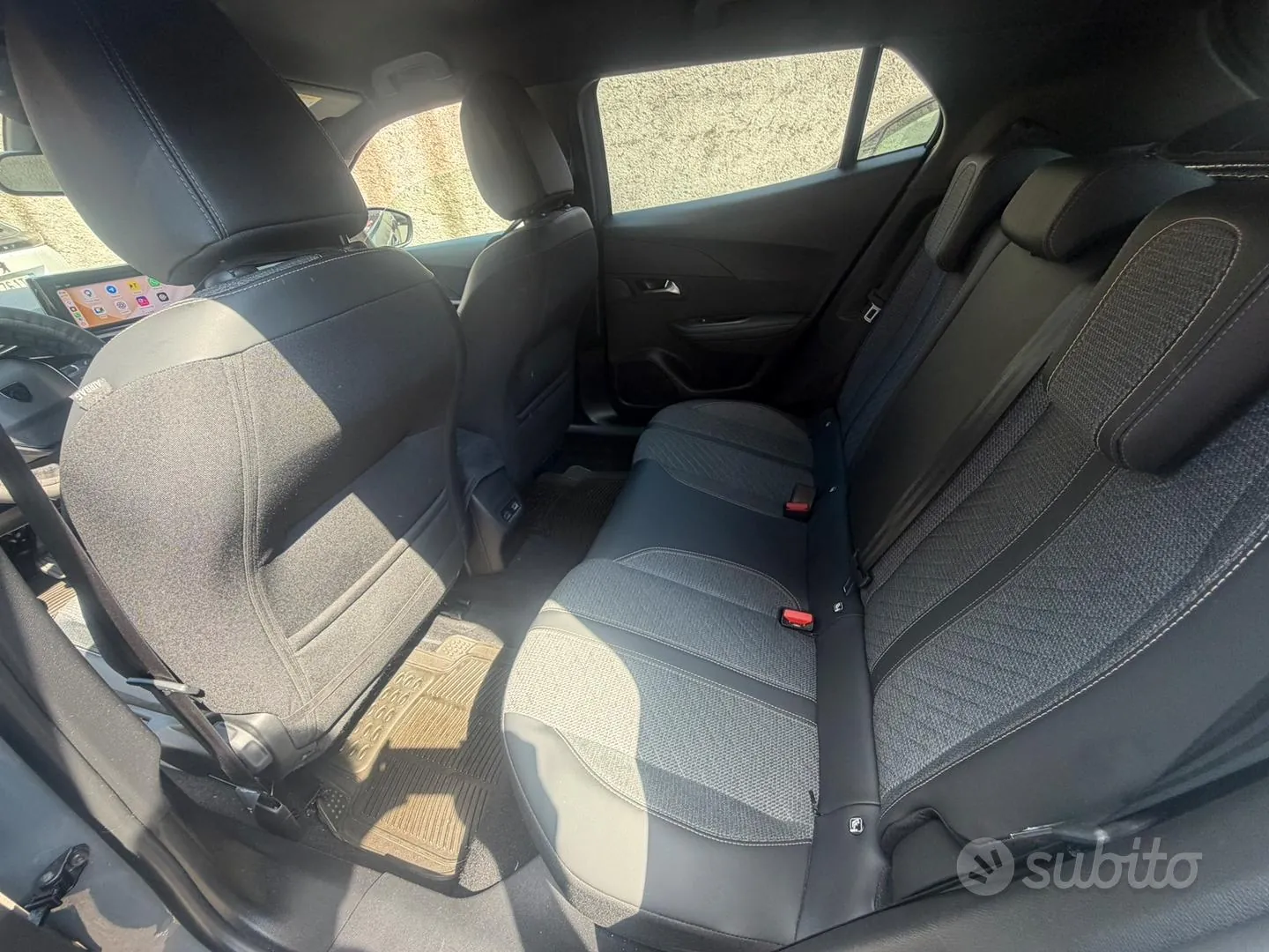 Peugeot 2008 2025 photo 3