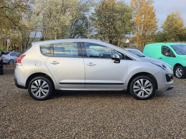 Peugeot 3008 2017 photo 2
