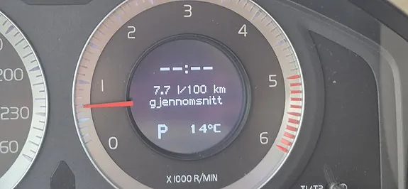 Volvo Xc70 2010 photo 2