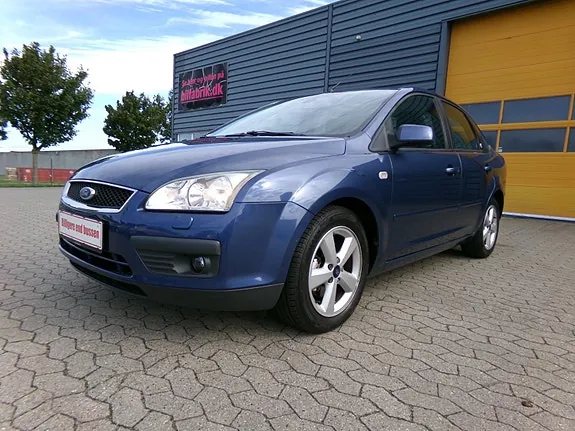 Ford Focus 2005 photo 2