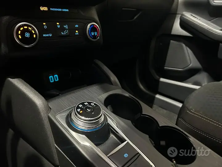 Ford Kuga 2021 photo 5
