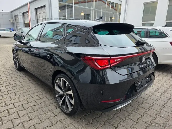 Seat Leon 2022 photo 4