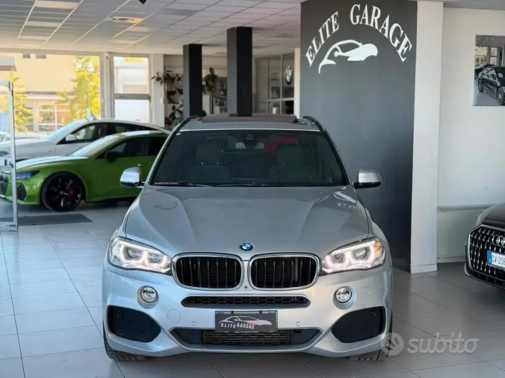 BMW X5 2019 photo 2