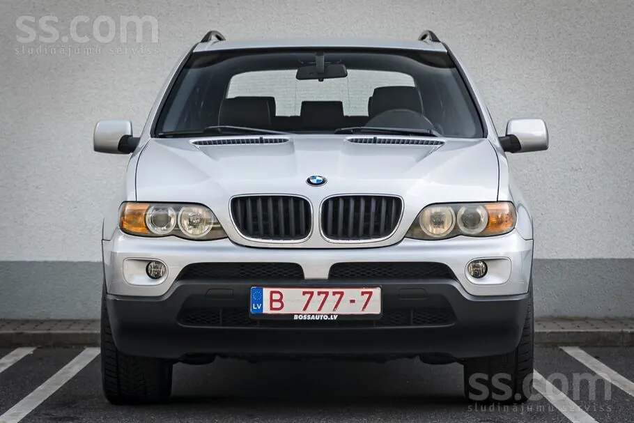 BMW X5 2005 photo 2