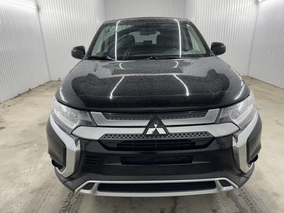 Mitsubishi Outlander 2019 photo 3