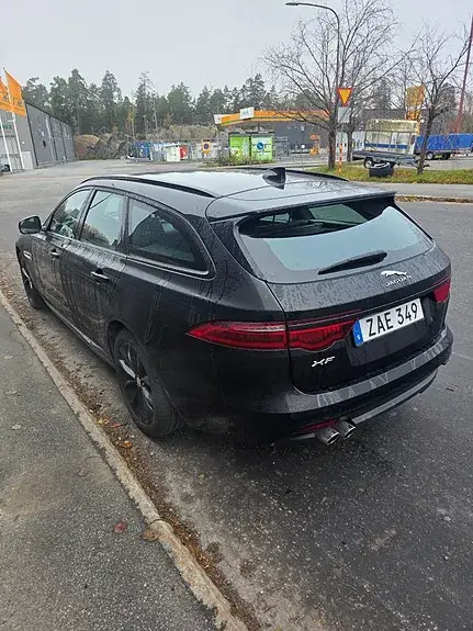 Jaguar Xf 2018 photo 4