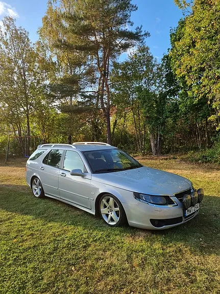 Saab 9-5 2009 photo 2