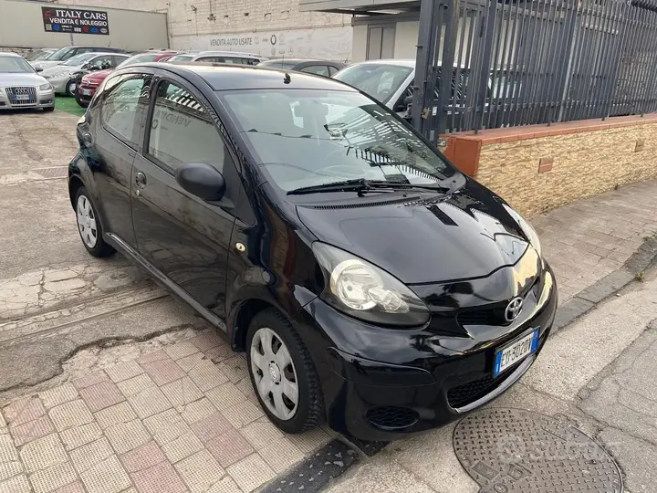 Toyota Aygo 2010 photo 3