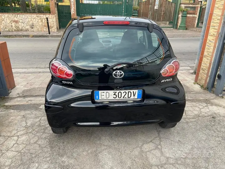 Toyota Aygo 2010 photo 5