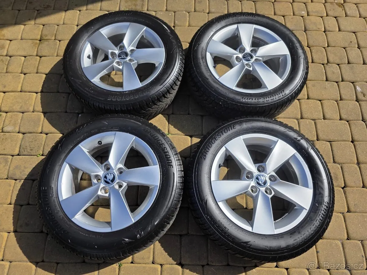 Volkswagen Polo photo 2