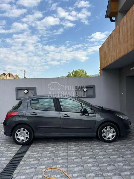 Peugeot 308 2009 photo 4