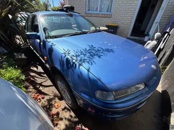 Holden Commodore 1997 photo 4
