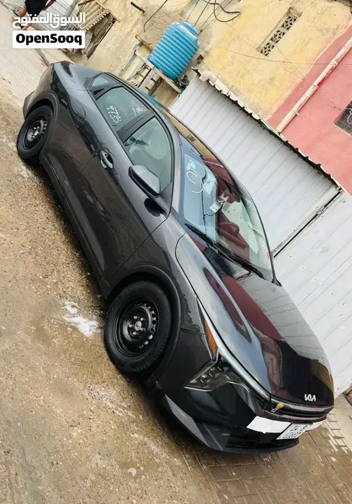Kia K4