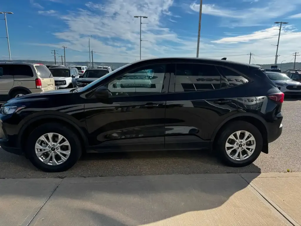Ford Escape 2025 photo 4