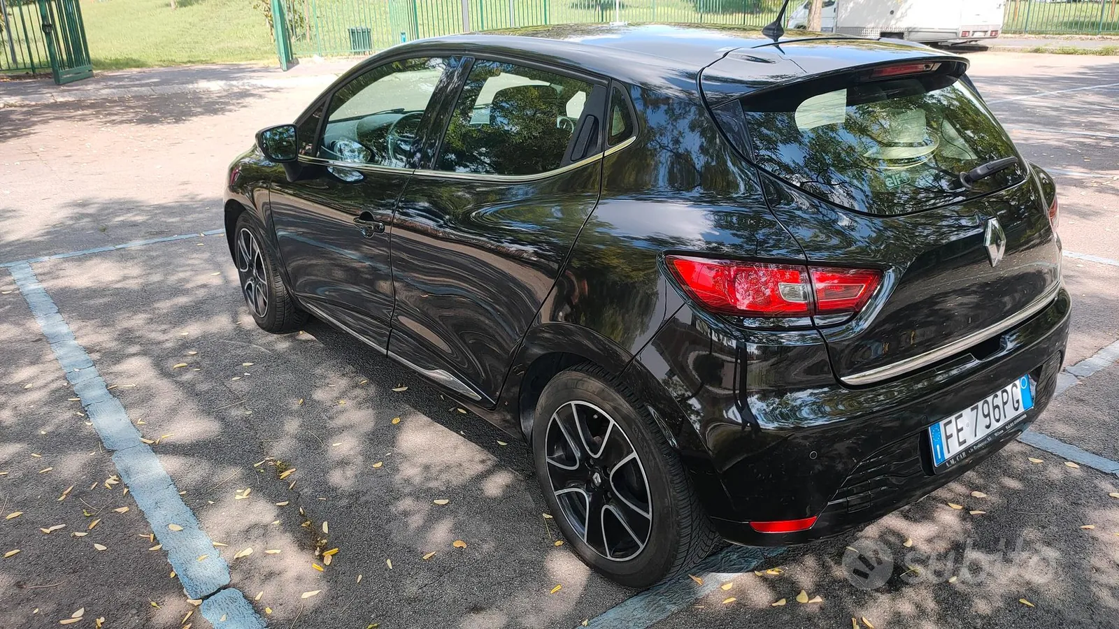 Renault Clio 2016 photo 2