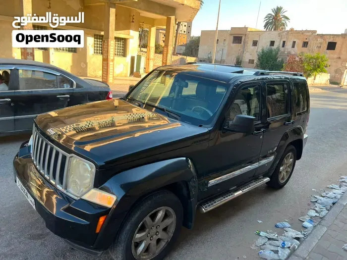 Jeep Liberty 2010 photo 3