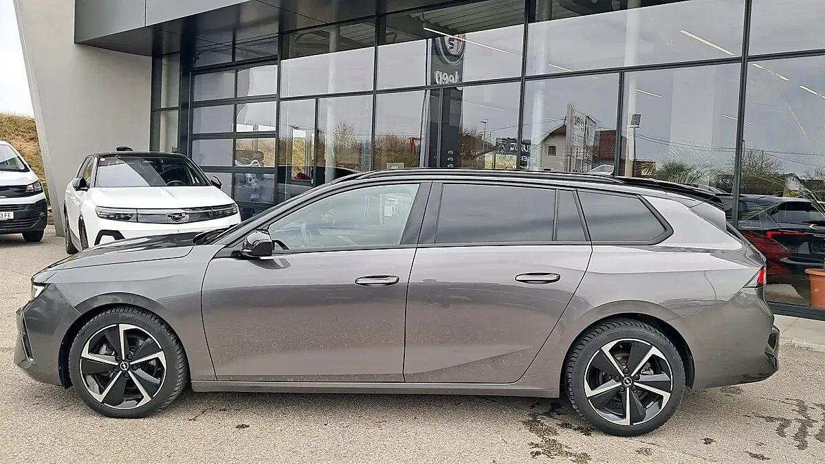 Opel Astra 2025 photo 2