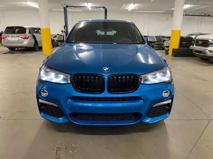 BMW X4 2017 photo 2
