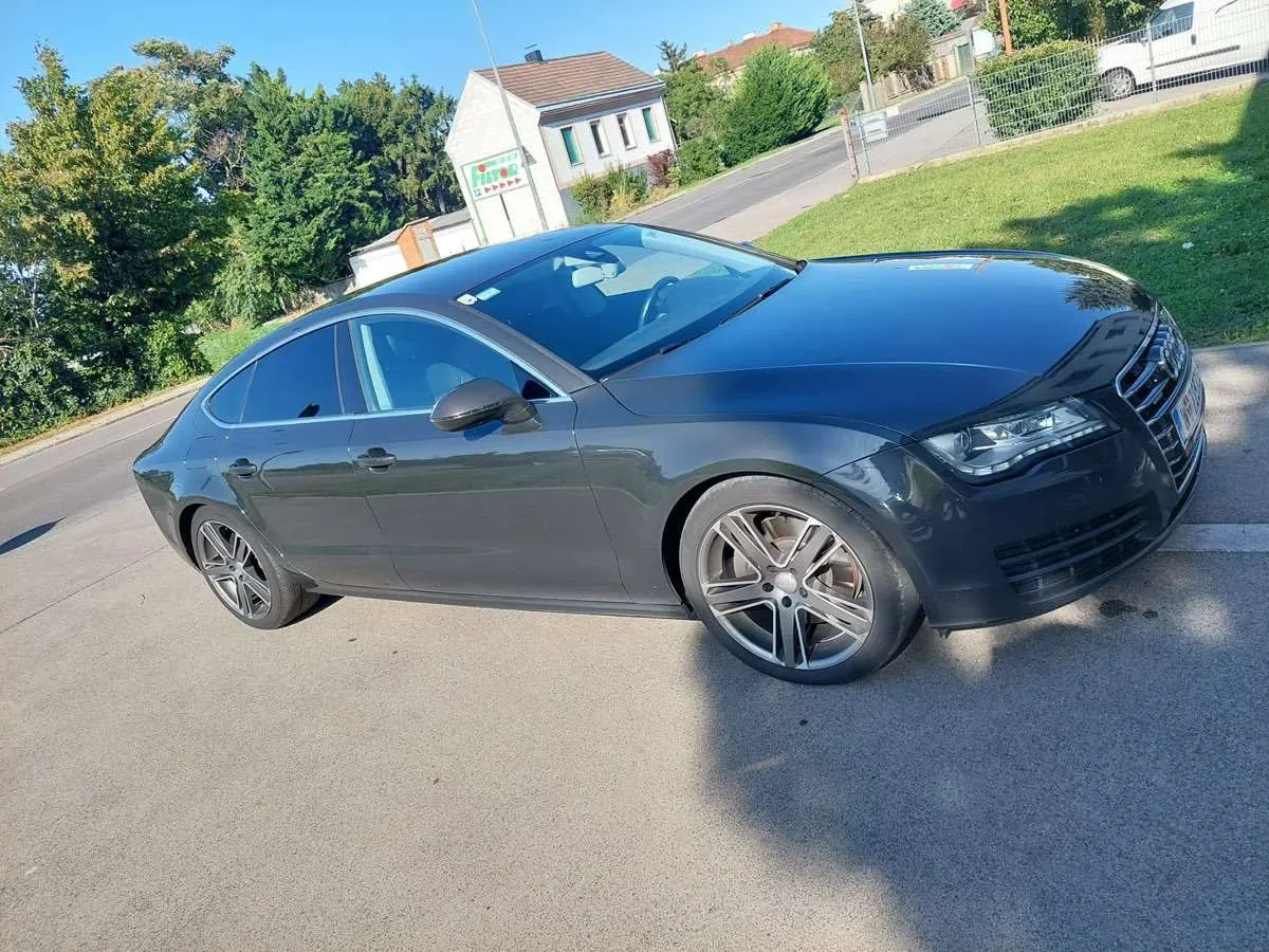 Audi A7 2010 photo 3