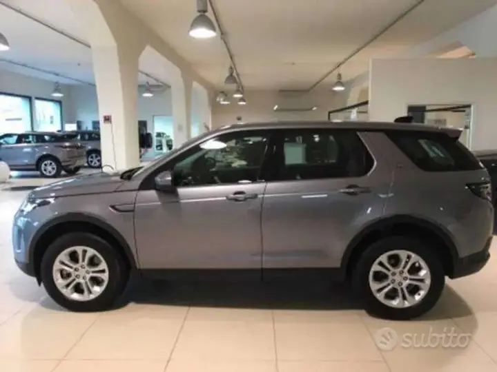 Land Rover Discovery Sport 2020 photo 4