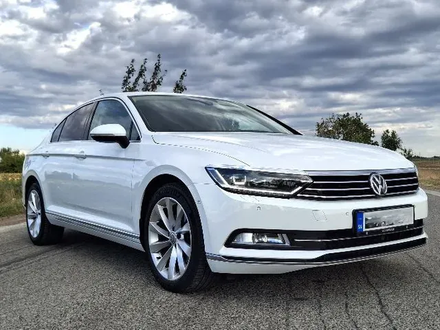 Volkswagen Passat 2018 photo 2