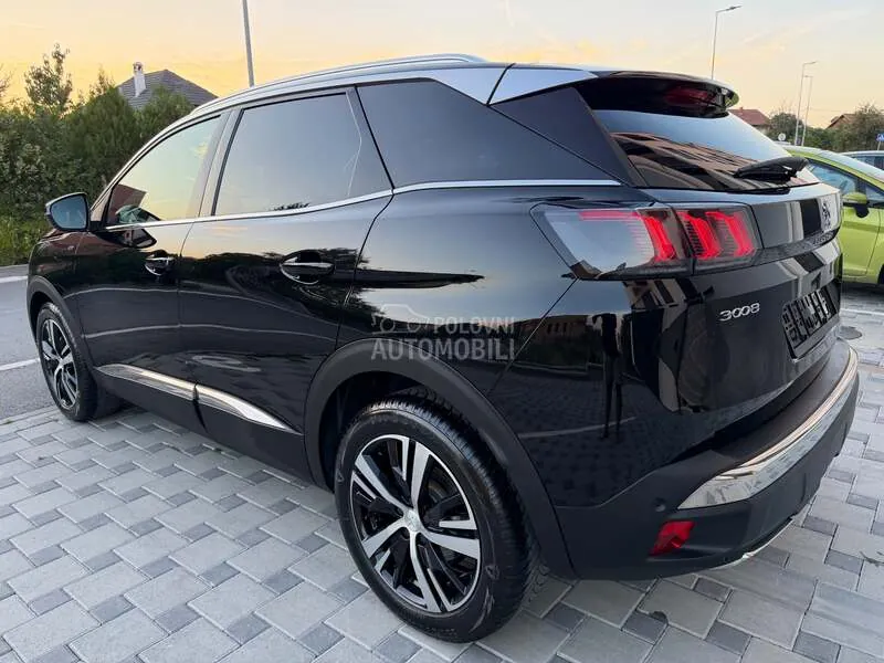Peugeot 3008 2022 photo 2