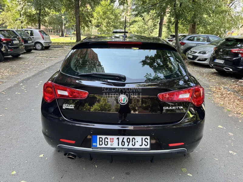 Alfa Romeo Giulietta 2019 photo 4