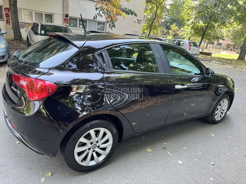 Alfa Romeo Giulietta 2019 photo 3
