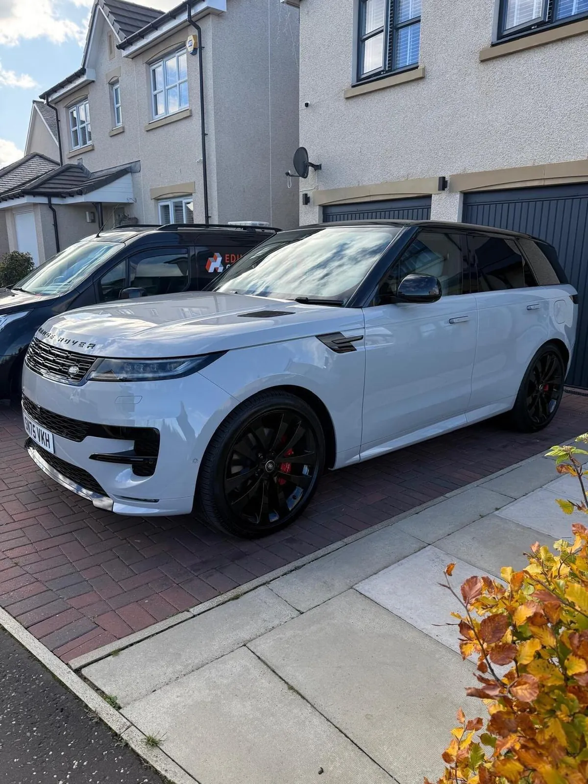 Land Rover Range Rover Sport 2025 photo 2