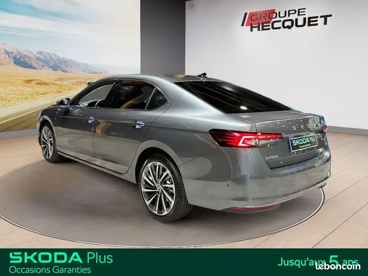 Skoda Superb 2025 photo 3